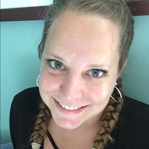 Meet your Posher, Kaitrin